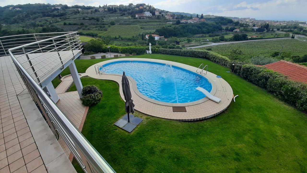 Relax Vila Kampel Koper Exterior photo